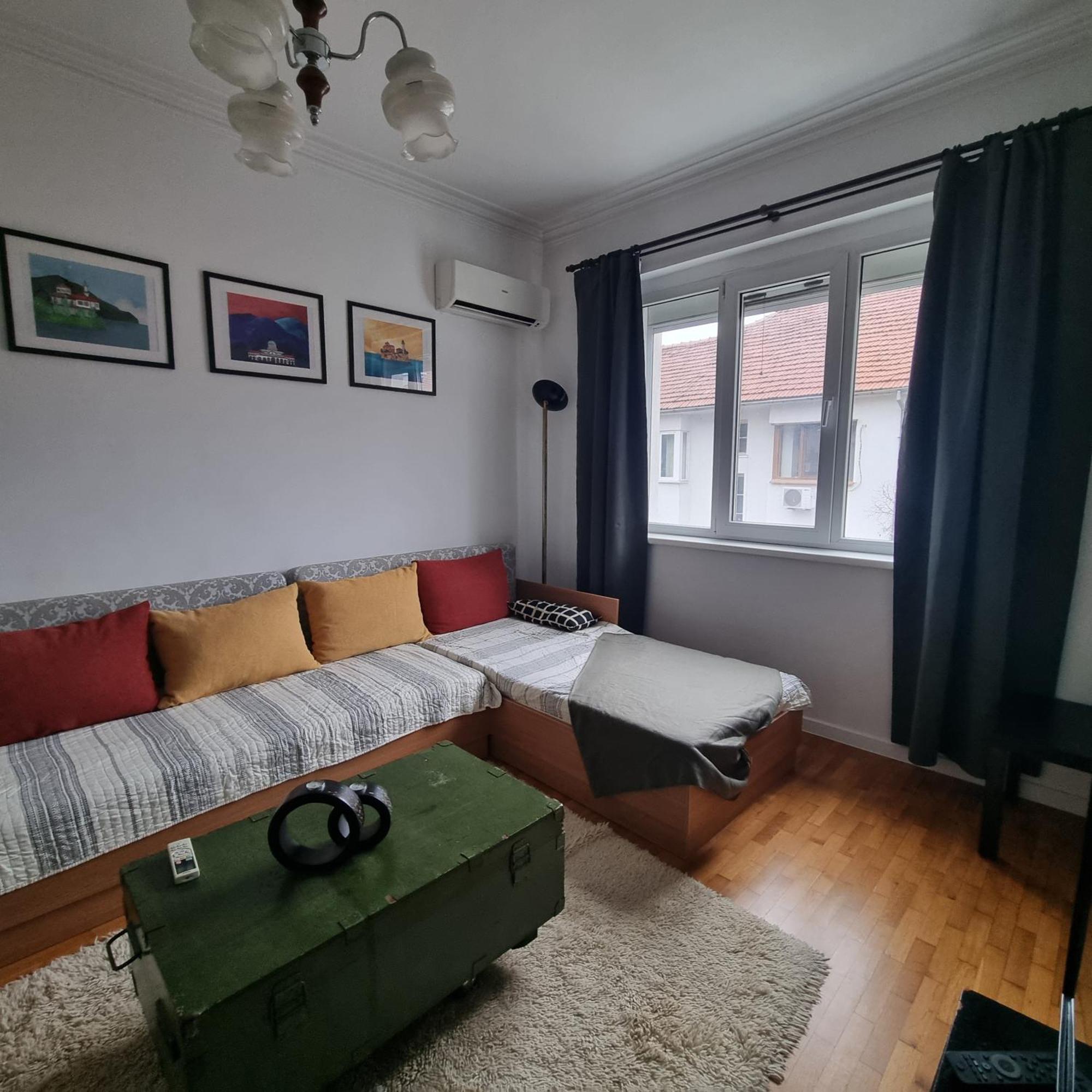 Lovely 1 Bdr In Center Апартамент София